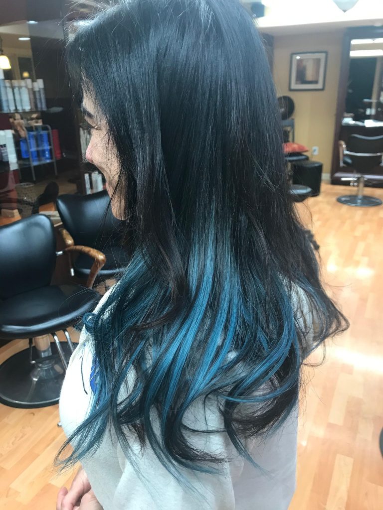 blue colored hair extensions